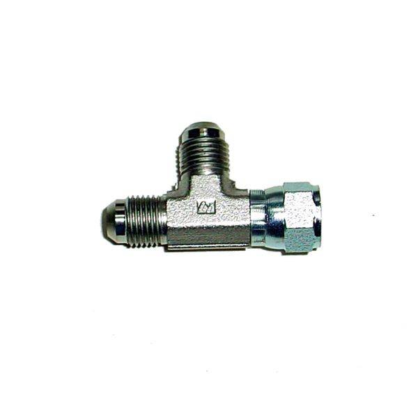 Rattlin' Truck and Tractor - -6an Tee - Swivel on the Run